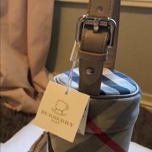 burberry baby carrier